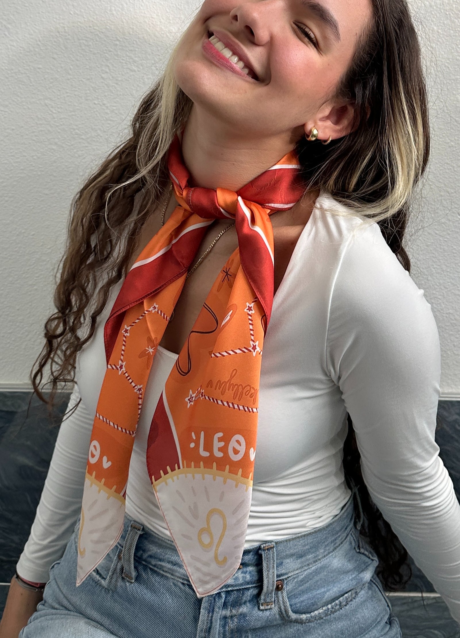 Leo Bandana - Paleta Astral image 0